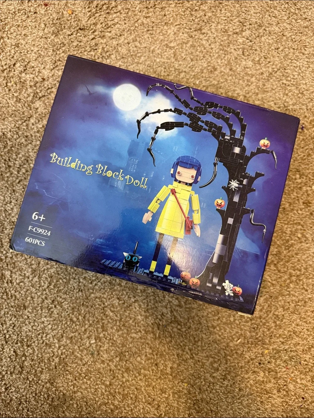 Coralline Building Block Doll Halloween Figure Toy and tree set
